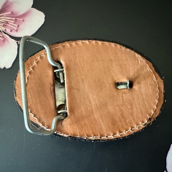 Beautiful horse belt buckle - Picture 2 of 2